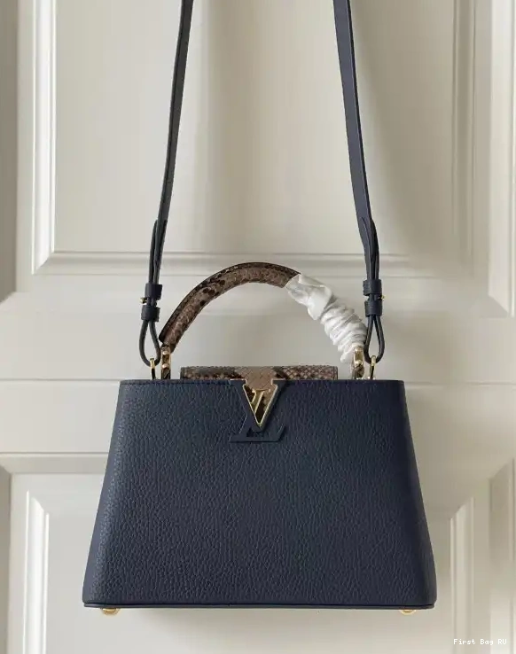 Firstbag BB LOUIS VUITTON CAPUCINES 0617